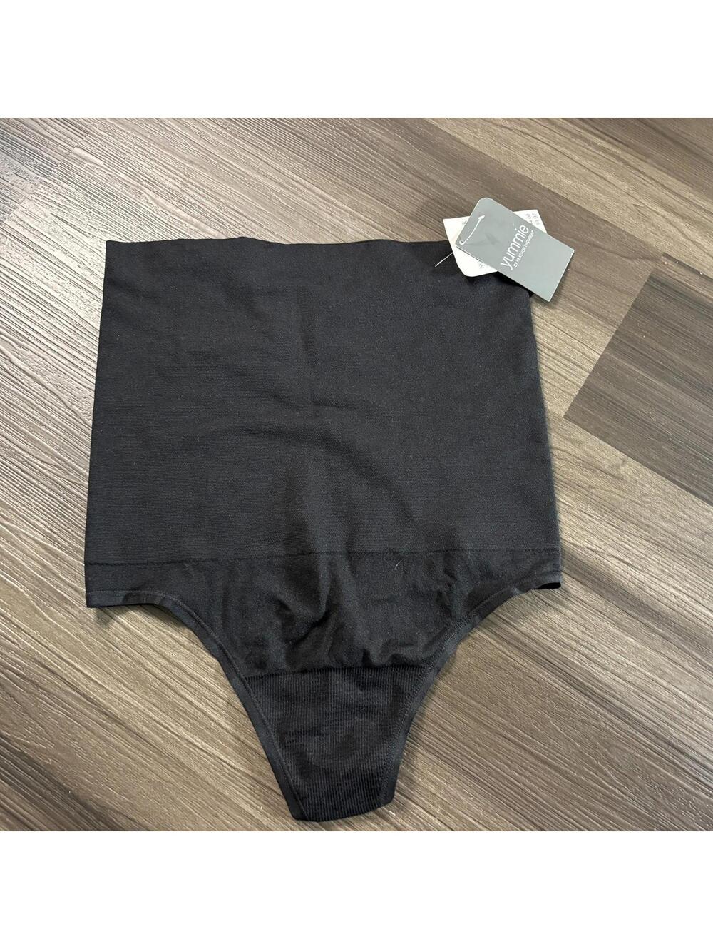 Yummie Shapewear Womens Size Small Black High Waist Thong Seamless